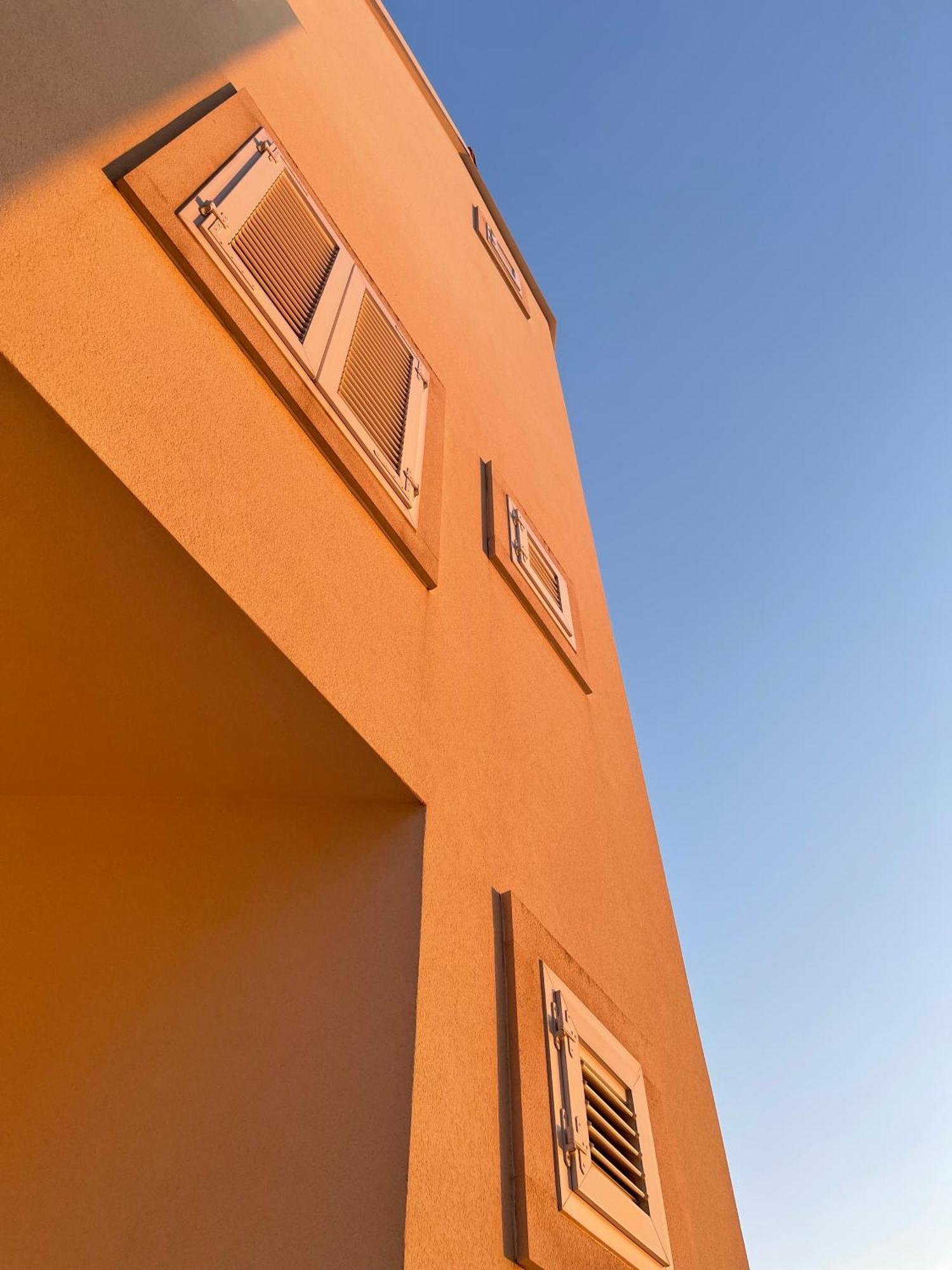 Apartments Domani 오미스 외부 사진